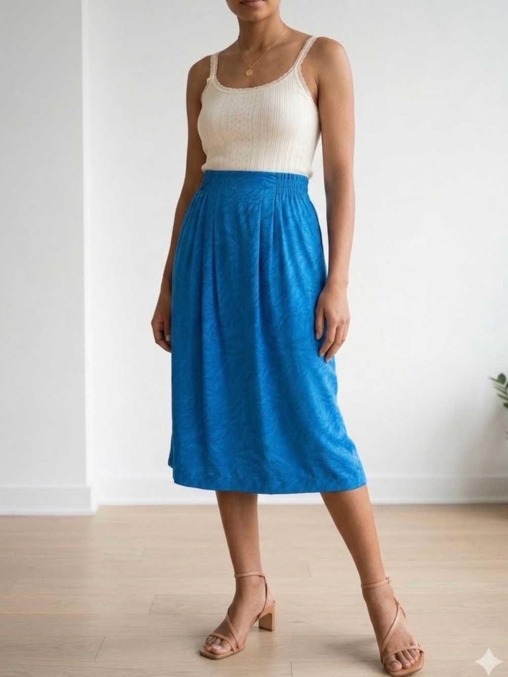 Adrianna Papell 100% Silk Classic Midi Skirt Blue Jacquard Lightweight Size 6